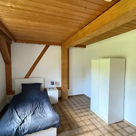 5-room 152 Qm In A Quiet Location Nieder-Klingen